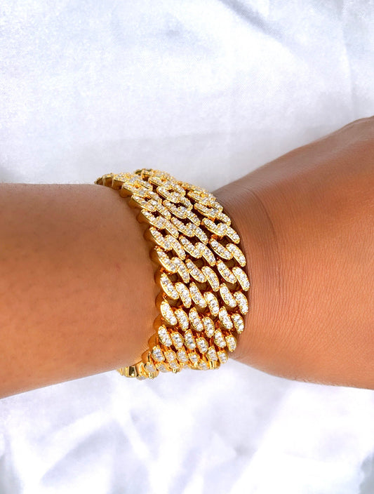 Cuban link bracelet
